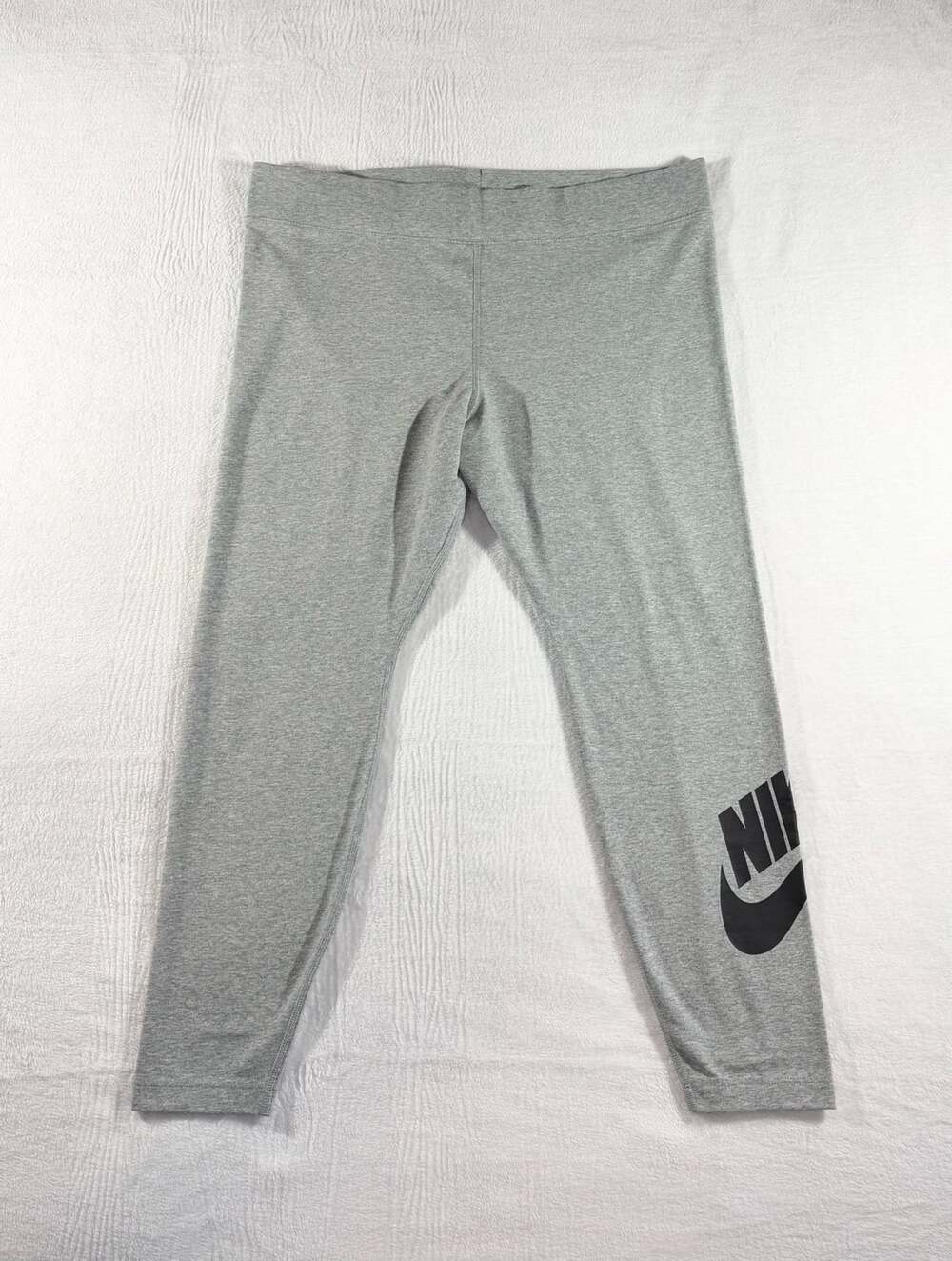 Nike Leggings Size 2X Grey Cotton Blend High Rise Futura Graphic